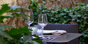 L'Entre Pots Pézenas • restaurant cuisine faite maison• tables en terrasse