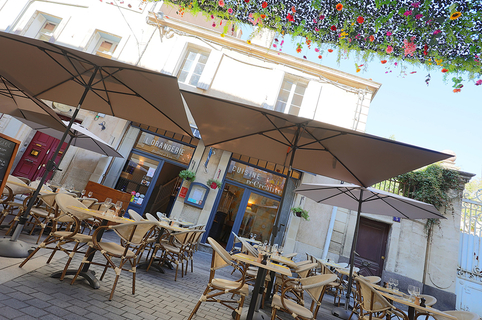 L'Orangerie Béziers est un restaurant type Bistrot chic qui propose une cuisine fait maison avec des produits de saison en centre-ville.(® SAAM-Fabrice Chort)