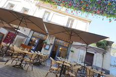 L’Orangerie Béziers • restaurant traditionnel avec tables en terrasse(® SAAM-Fabrice Chort)