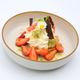 Fraises au basilic sur un biscuit aux olives et chantilly mascarpone - Le Bistrot de Colombiers - Restaurant proche de Béziers 