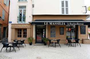 Le Massilia Béziers Bouchon biterrois est un restaurant traditionnel qui propose une cuisine fait maison en face des Halles en centre-ville.(® SAAM fabrice Chort)