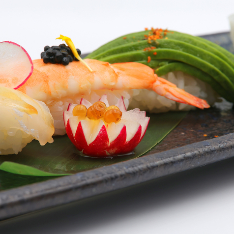 Maki & Sushi